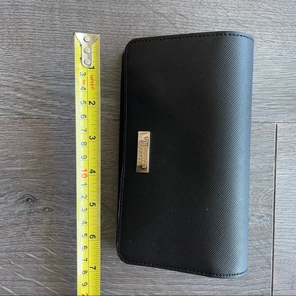 NWOT Victoria’s Secret Wallet/ Belt Bag - Picture 6 of 8